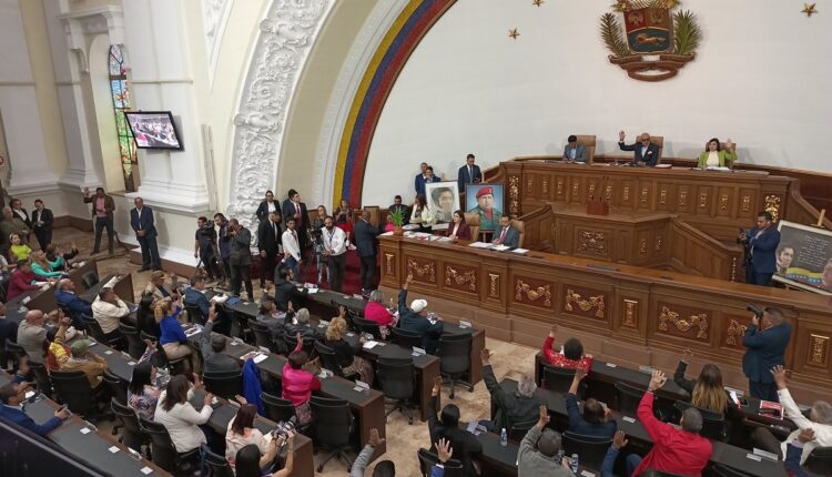 La Asamblea Nacional de Venezuela aprobó en primera lectura el proyecto de servicios aéreos con China