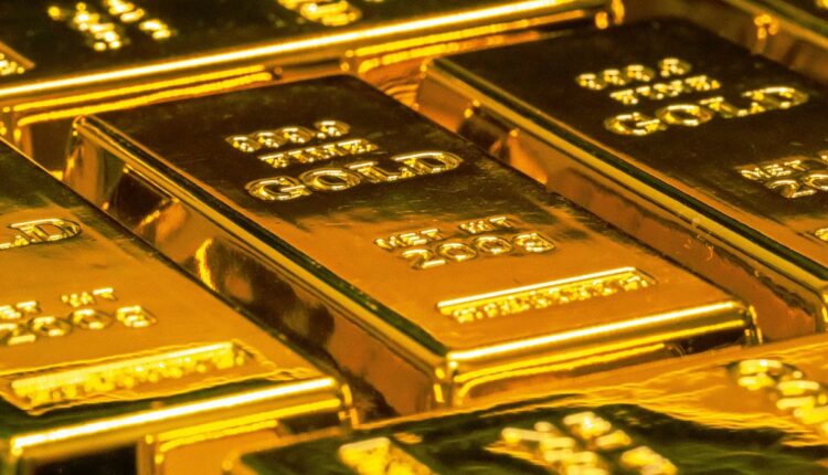 El precio del oro se ubicó este lunes 1 de abril en USD 2.265 la onza, lo que constituye un nuevo máximo histórico