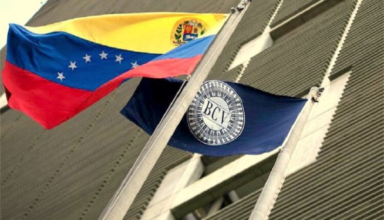 Este lunes 27 de mayo el precio del dólar oficial en Venezuela se ubica en 36,51 bolívares, de acuerdo con la publicación del Banco Central