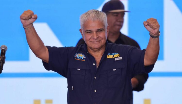 El pupilo del exmandatario Ricardo Martinelli, José Raúl Mulino, ganó este domingo las presidenciales de Panamá, con 90 % de los votos escrutados