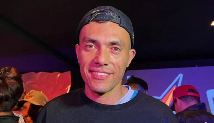 Vikingos del Caribe ofreció una concurrida rueda de prensa en la que brillaron Juan Arango y Giancarlo Maldonado. Entre las estrellas internacionales de la Liga Monumental destacan el “Pibe” Valderrama y Emerson Ferreira. Jagi Caps patrocina este evento viral que recién comienza en Venezuela