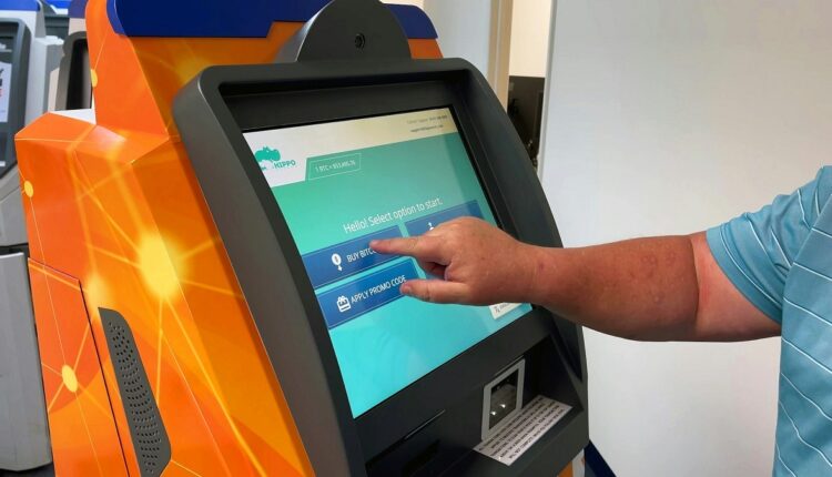 Las criptomonedas se han convertido en una opción para el pago de salarios en América Latina. En 2023, el porcentaje de trabajadores que reciben su pago en cripto pasó de 2 a 5 % y se estima que la tendencia siga creciendo