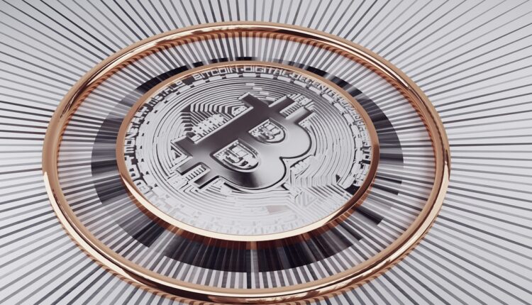 El gobierno de Bolivia habilitó el 26 de junio el trading con monedas virtuales, o criptomonedas, para dinamizar la economía. Su uso no es obligatorio y los usuarios deben asumir cualquier riesgo que ello involucre