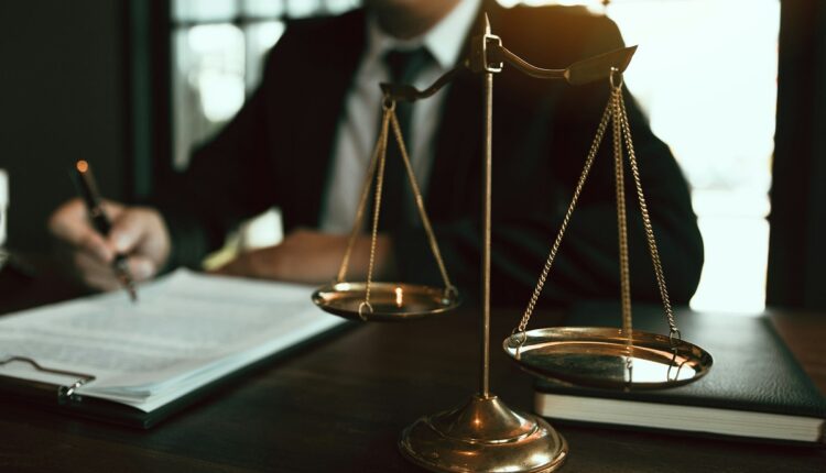 El gobierno de Chile promulgó la ley integral contra la violencia hacia la mujer. El acto fue encabezado por la ministra de la Mujer y Equidad de Género, Antonia Orellana, quien resaltó la importancia de la prevención, protección, atención y reparación de las víctimas