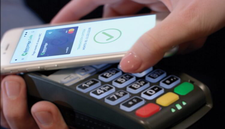 A partir de ahora, los clientes del banco podrán cancelar sus compras con tan solo acercar la aplicación Bancamiga Suite, descargada en el celular, a los puntos de venta contactless (sin contacto)
