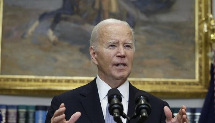 Este domingo, el actual presidente de Estados Unidos y candidato a la reelección Joe Biden, anunció al país mediante una carta que abandona la carrera presidencial. Indicó que se concentra en culminar su mandato. Esta semana hará otros anuncios relacionados con su sucesor o sucesora en las presidenciales de noviembre