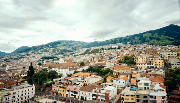 El actual presidente de Ecuador, Daniel Noboa, es candidato a la reelección en los comicios de 2025, luego de ser elegido el viernes por su partido Acción Democrática Nacional