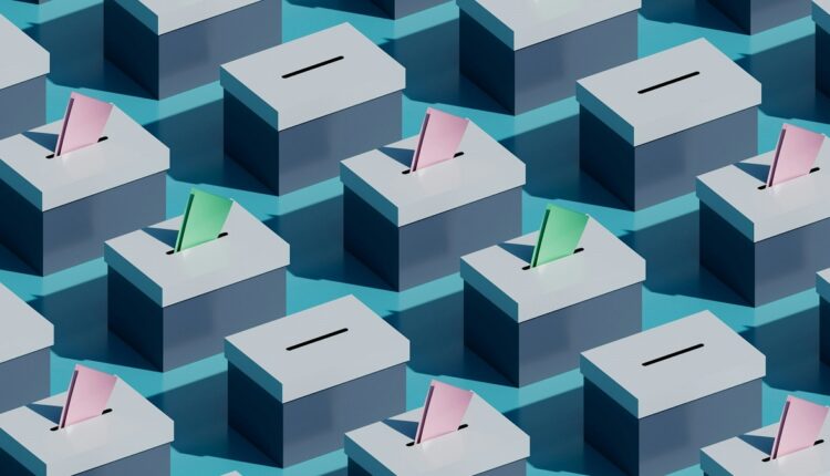 Las elecciones primarias en Ecuador, con miras a los comicios generales el 9 de febrero de 2025, se realizan en el país desde el 3 al 17 de agosto