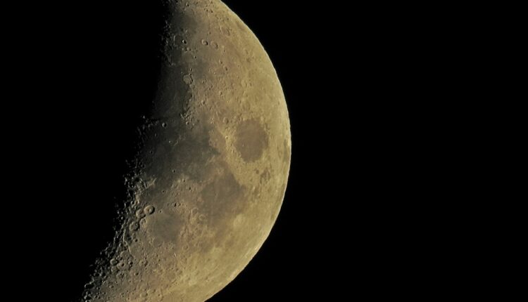 El plan de la Agencia Espacial Tripulada de China (CMSA) es aterrizar en la Luna en 2030. Desde ya, los astronautas cuentan con un nuevo uniforme que les permitirá marcar un hito en la historia de los viajes espaciales