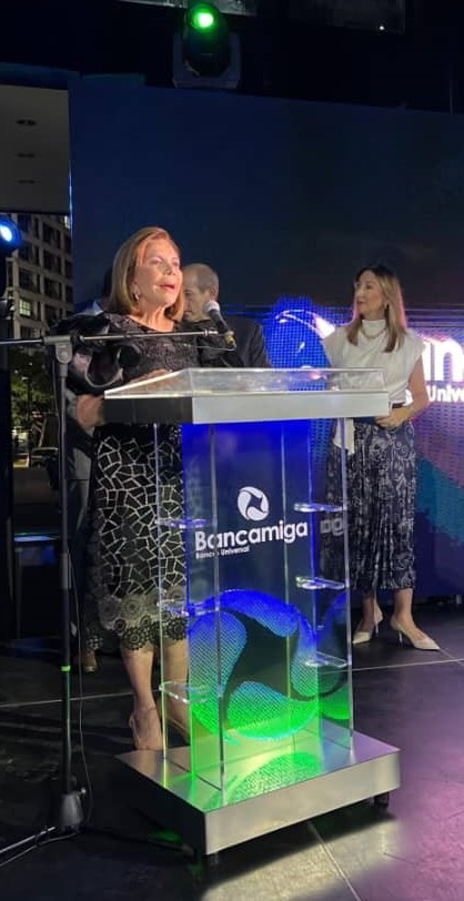 Milagro González heads the Social Responsibility area at Bancamiga