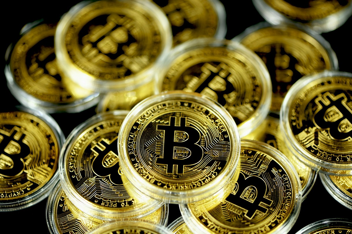 Según el escritor Álvaro D. María, autor de "La filosofía de Bitcoin" y CEO de BTC Consulting 360, las perspectivas de la criptomoneda para 2025 se mantienen positivas, con un fuerte impacto en la economía global
