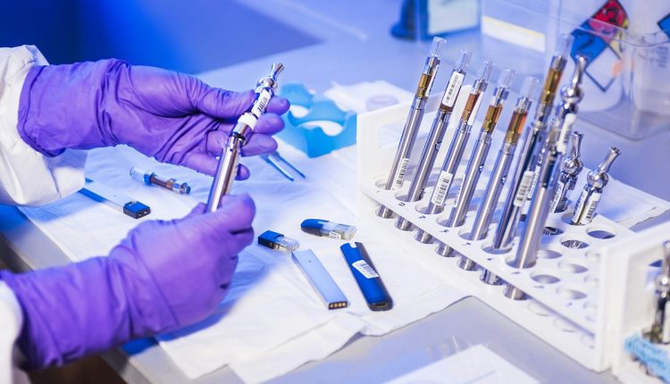 La inteligencia artificial podría ayudar en la detección temprana del cáncer y la elaboración de una vacuna eficaz contra este problema de salud pública mundial, según indicó el presidente ejecutivo de Oracle, Larry Ellison