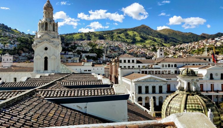 Daniel Noboa y Luisa González van a una segunda vuelta electoral en Ecuador, pautada para el 13 de abril debido a una diferencia en el escrutinio menor a 1 %