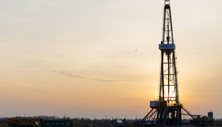 El ministro de Energía de Brasil, Alexandre Silveira, anunció que el país aceptará la invitación de la Organización de Países Exportadores de Petróleo (OPEP) para formar parte del grupo OPEP+