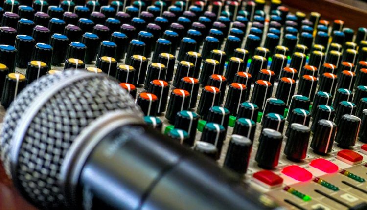 El actor y cantante de rap Will Smith regresa al mercado musical después de 20 años con el lanzamiento el próximo 28 de este mes de su producción “Based on a True Story”