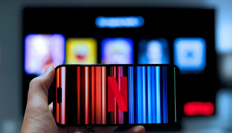 Los usuarios notarán cambios clave en la plataforma de streaming de películas y series Netflix gracias a la incorporación de la inteligencia artificial de OpenAI para iOS