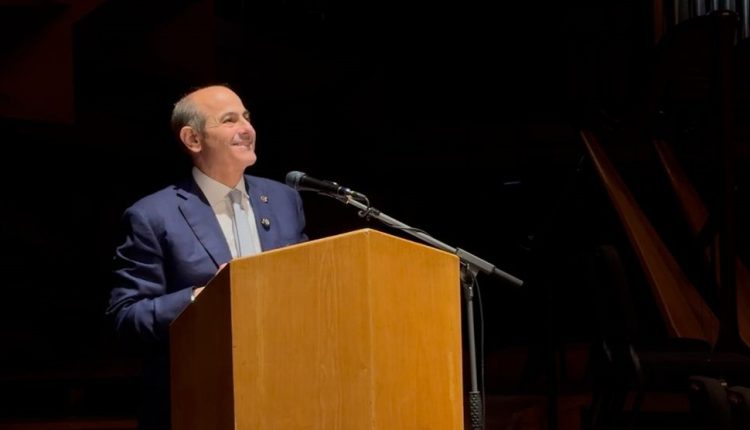 La marcada orientación científica de la institución educativa se reafirma con esta iniciativa, que contará con profesores nacionales e internacionales