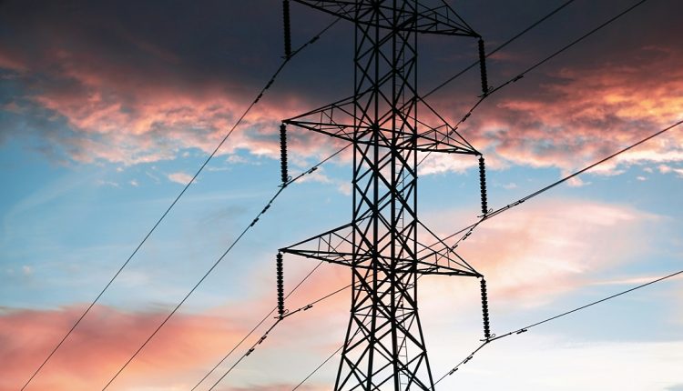 La española Iberdrola firmó un acuerdo con el Banco Europeo de Inversiones (BEI) para financiar el desarrollo de redes eléctricas en Brasil conjuntamente con la brasileña Neoenergia Coelba mediante un préstamo de 300 millones de euros