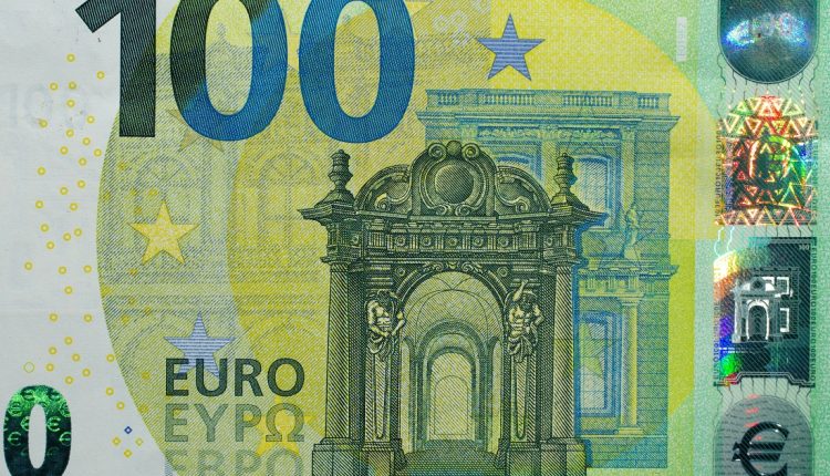 Un ranking sobre los montos de pensiones en la Unión Europea ubican el monto más bajo en Bulgaria, con una asignación de 3.611 euros anuales y la más alta en Luxemburgo, donde los retirados cobran 31.385