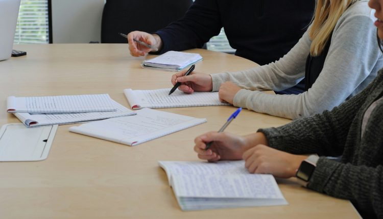 La empresa italiana Ferrero, reconocida en el mercado por sus chocolates, anunció la compra de WK Kellogg, la marca de productos como Froot Loops, Rice Krispies y Corn Flakes