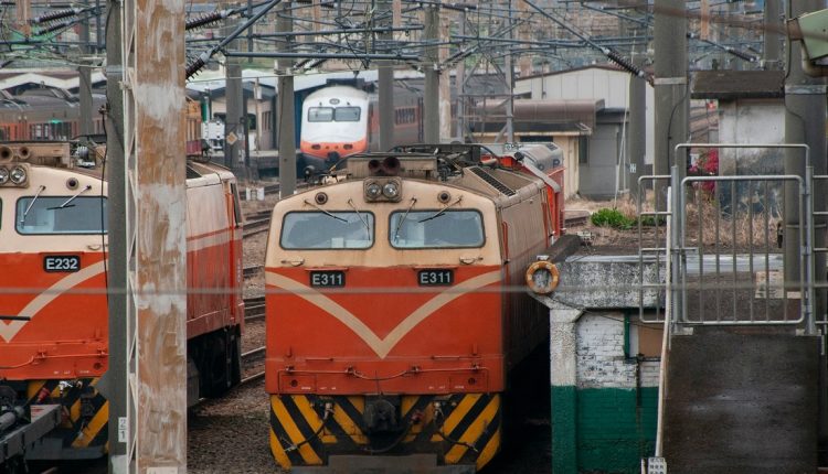 La segunda terminal de carga para los servicios de trenes de carga China-Europa (Asia Central) fue inaugurada en la provincia de Hubei. Este hub facilitará el despacho sin trasbordo en aduana, reducirá el tiempo de transporte así como el costo de logística en 15 %