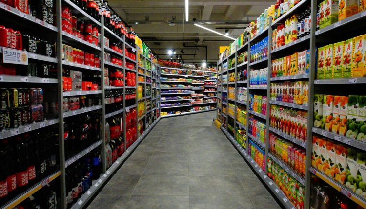 Daros recientes del Instituto Nacional de Estadística y Censos de Ecuador (INEC) indican que la inflación anual del país fue de 0,72 % en julio pasado, lo que refleja una reducción anual de 1,32 puntos porcentuales