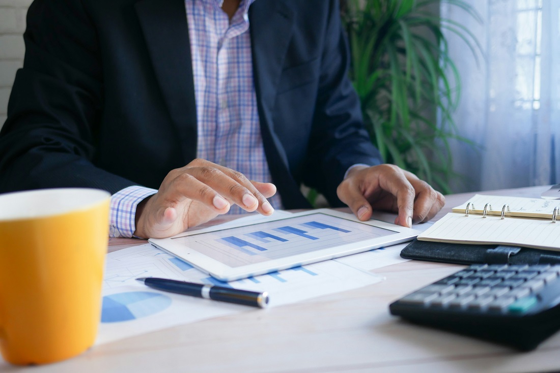 El informe reciente de la Comisión Económica para América Latina y el Caribe (CEPAL) aumentó en dos décimas su proyección de crecimiento económico de la región para 2025 y 2026