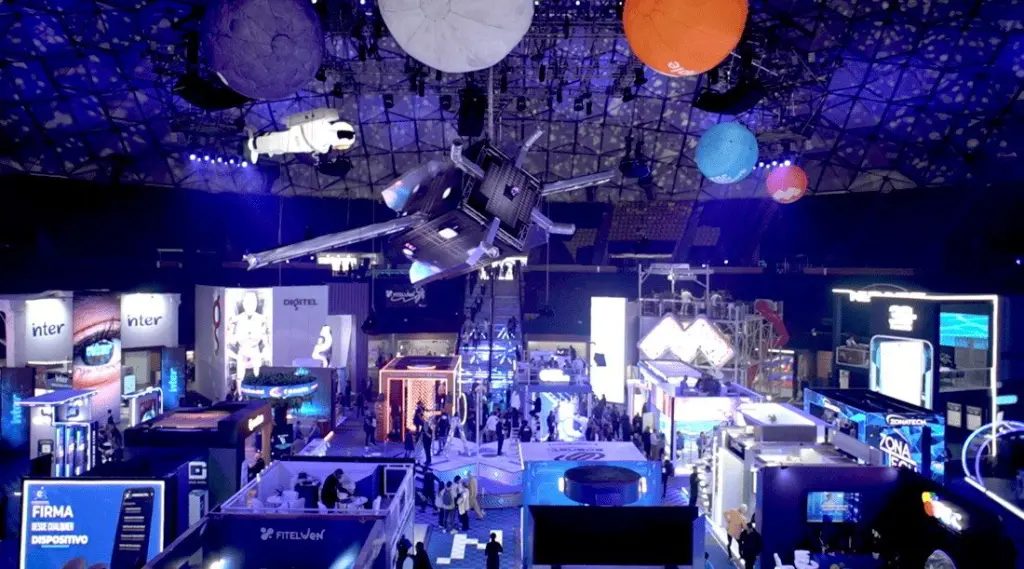 The Poliedro de Caracas venue hosted Fitelven, Venezuela's largest and most important telecommunications fair.