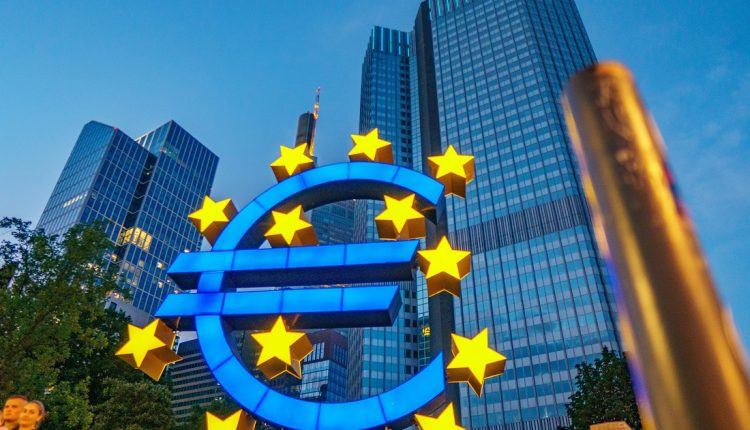 El Banco Central Europeo señaló recientemente que el lanzamiento del euro digital podría concretarse en 2029, pues ya la eurozona estableció un calendario concreto para esta iniciativa