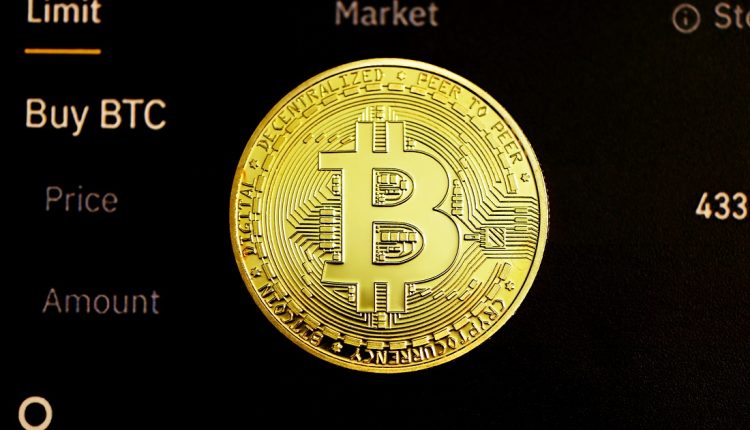El precio del bitcoin, con ligeras variaciones hacia arriba o hacia abajo, podría mantenerse por encima de los $ 130.000, según analistas