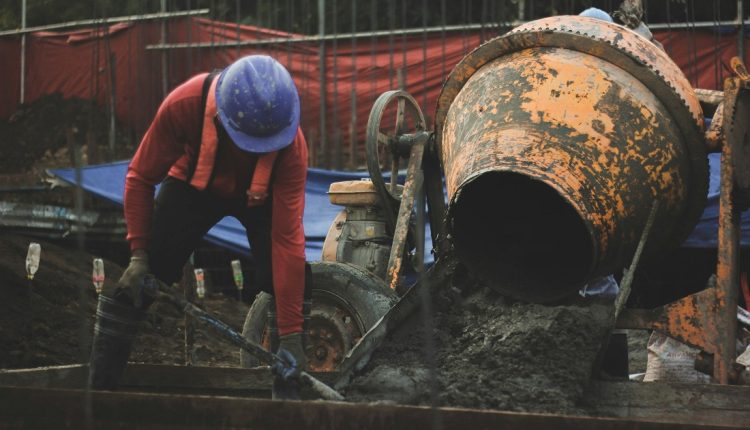 La producción total de cemento en 2026 podría ubicarse en ocho millones de toneladas, según indicó la Corporación Socialista de Cemento