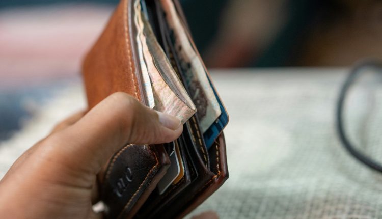 La moneda venezolana, el bolívar, perdió en el mes de noviembre 8,8 % de su valor, una tendencia que se ha agudizado durante todo el 2025