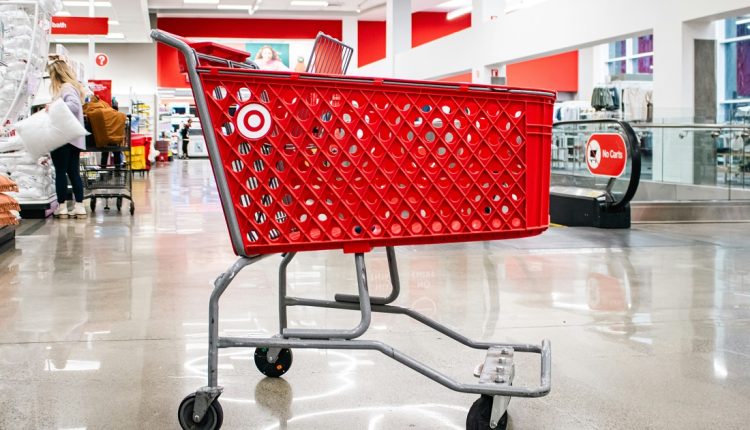 Según el informe del Índice de Precios del Consumo del Instituto Nacional de Estadística de Uruguay la inflación interanual del país bajó en noviembre a 4,09 %, completando 30 meses en el rango meta del presidente Yamandú Orsi, entre 3 % y 6 %