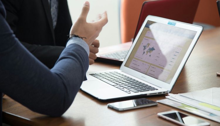 José Grasso Vecchio, presidente de la Bolsa de Valores de Caracas, afirmó en una entrevista la semana pasada que existe una expectativa positiva respecto a la pronta estabilización del sistema económico en Venezuela