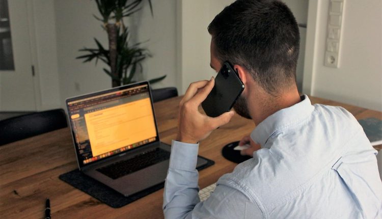 Carlos Rosales, avezado consultor y mentor en materia de negocios, prosigue en su recorrido de entregas mes a mes, explicando cada etapa del “viaje del héroe comercial”