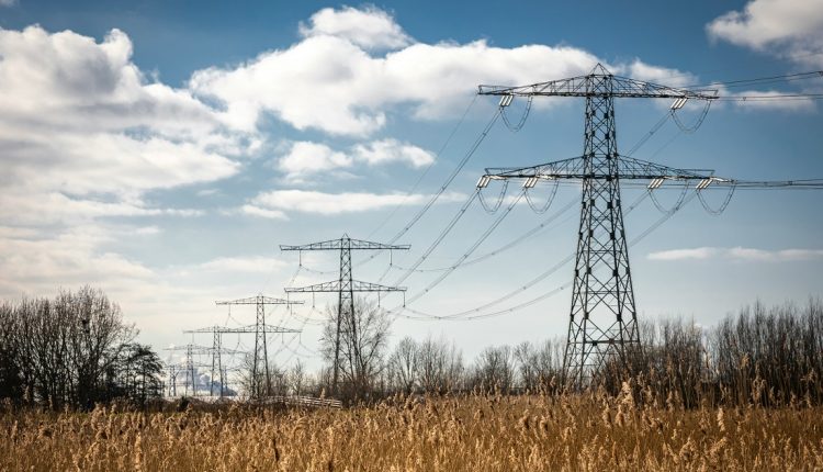 El presidente de Cosecomercio, José Gregorio Rodríguez, propone que la reforma del marco legal del sistema eléctrico incluya al sector privado en el segmento de oferta y comercialización