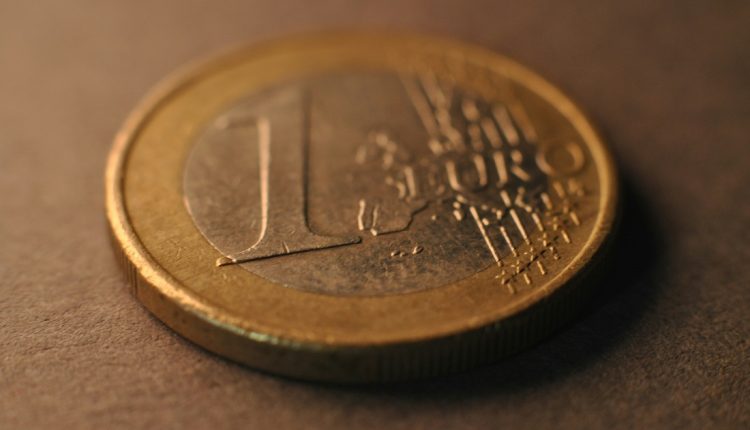 El mundo cripto refleja un incremento en el área de las stablecoins vinculadas al euro, lo que lanza un desafío al dominio del dólar