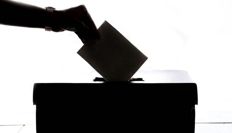 Durante el proceso electoral en Colombia este 31 de mayo los resultados favorecen a Abelardo de la Espriella e Iván Cepeda, quienes van a la segunda vuelta el 21 de junio