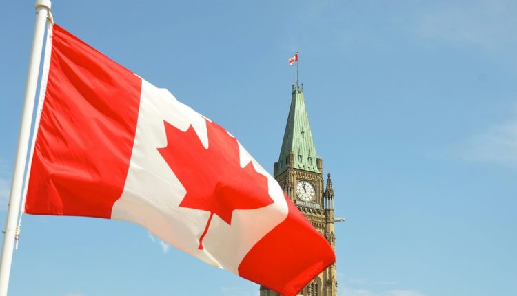 El gobierno de Canadá anunció que implementará un programa de préstamos a las aerolíneas para enfrentar los altos precios de los combustibles a consecuencia del conflicto en Medio Oriente