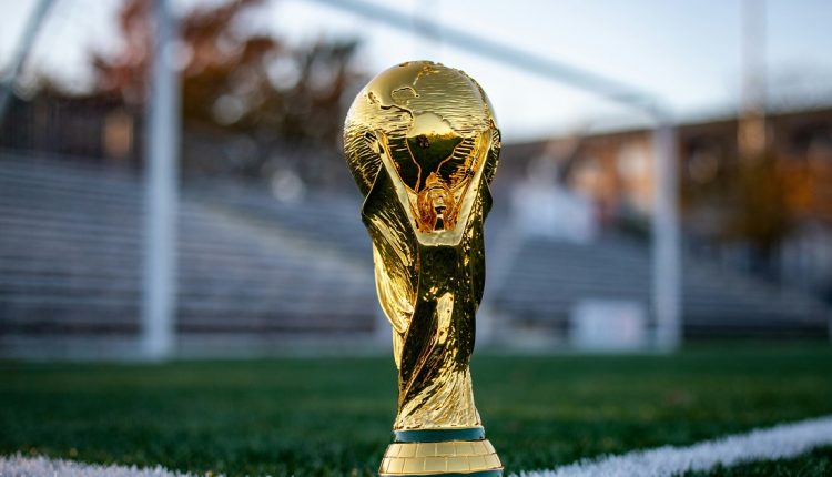 Las ganancias estimadas por la FIFA durante la Copa del Mundo 2026 estarían por el orden de los $ 10.000 millones, basados en la taquilla global y la venta de derechos a la televisión