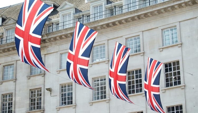 El rey Carlos III pidió a Andy Burnham formar gobierno, con lo cual el funcionario se convirtió este lunes 20 de julio en el primer ministro británico