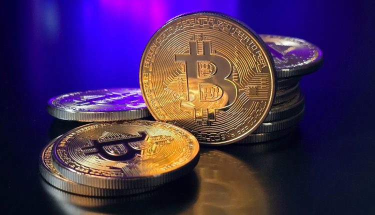 El Grupo Parlamentario Interpartidista sobre Cripto y Activos Digitales investigará las razones de bloqueos a pagos cripto y limitaciones a transferencias con estos activos por bancos locales