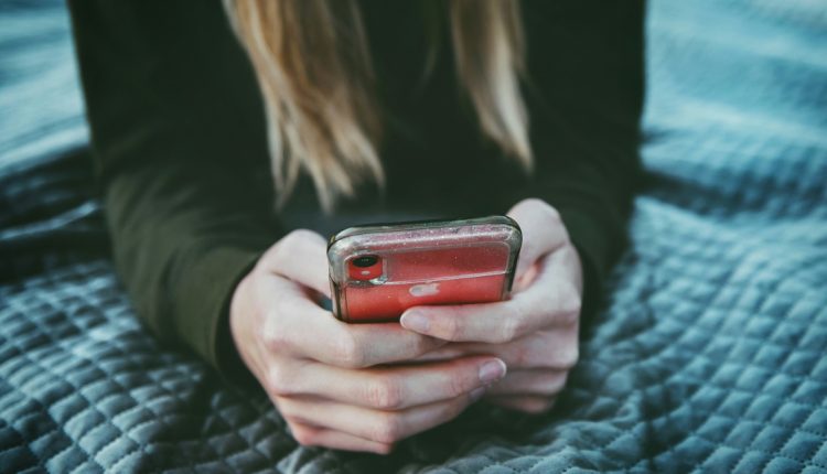 Las autoridades mexicanas tienen una propuesta que llevarán ante el Congreso para regular el uso de plataformas digitales y redes sociales por niños y adolescentes