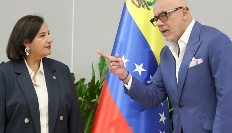 Representantes del Gobierno y oposición de Venezuela establecieron retomar el diálogo el próximo 15 de septiembre, como fecha tentativa