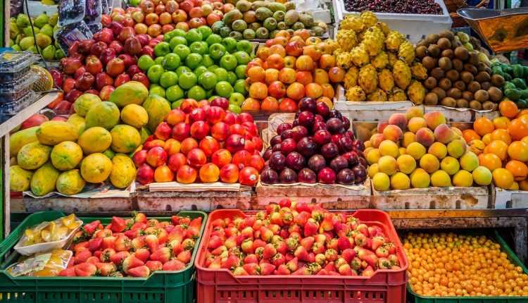 El descubrimiento fue realizado por investigadores de la Fundación Instituto Zuliano de Investigaciones Tecnológicas (Inzit), en Venezuela. El recubrimiento biodegradable a base de quitosano aumenta la calidad de las frutas y reduce la pérdida de agua en los alimentos