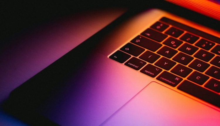 La fecha de cierre para participar se extenderá hasta el lunes 24 de agosto. El trabajo mejor valuado ganará un viaje a Tokio, Japón, para participar de la conferencia global de ciberseguridad ESET World 2027