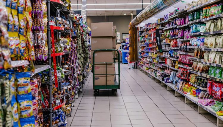 El ministro del Poder Popular para la Alimentación, Carlos Leal Tellería, afirmó esta semana que Venezuela tiene inventarios de alimentos para cubrir cerca de cuatro meses