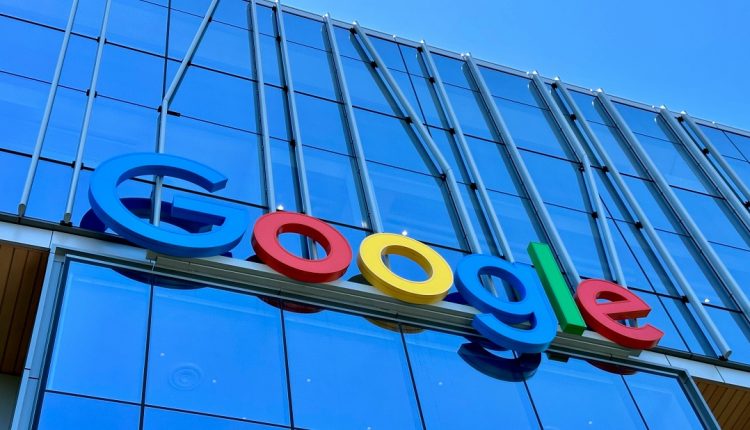 El final de las actualizaciones para ChromeOS de Google será en 2034, de acuerdo con un anuncio de la tecnológica, añadiendo que los usuarios de Chromebooks recientes podrán migrar a Googlebook OS