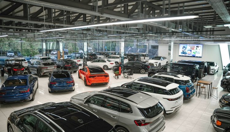 El presidente de la Cámara de Fabricantes Venezolanos de Productos Automotores (Favenpa), Omar Bautista, señaló que el país busca recuperar los niveles de producción de 100.000 unidades anuales