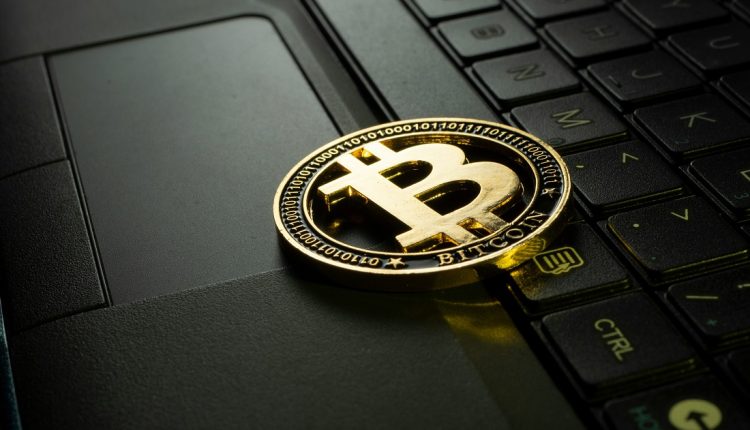 El presidente de El Salvador, Nayib Bukele, acordó con el Fondo Monetario Internacional congelar la inversión en bitcoin a cambio de un préstamo de $ 1.400 millones